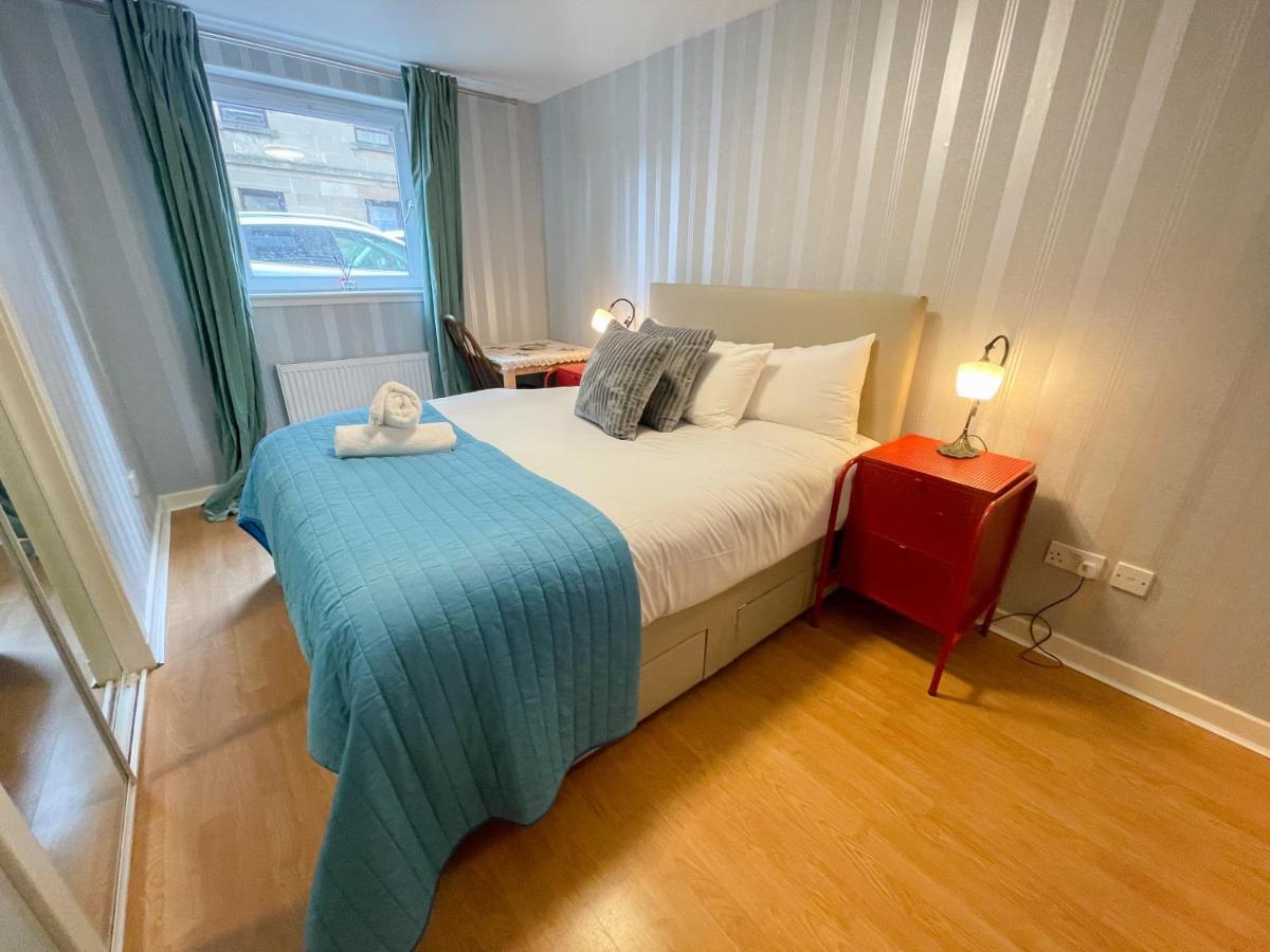 Kelvingrove 2 Bedroom Apartment - Private Parking Glasgow Luaran gambar